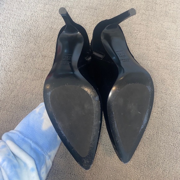 Stuart Weitzman Velvet Booties - Picture 3 of 5